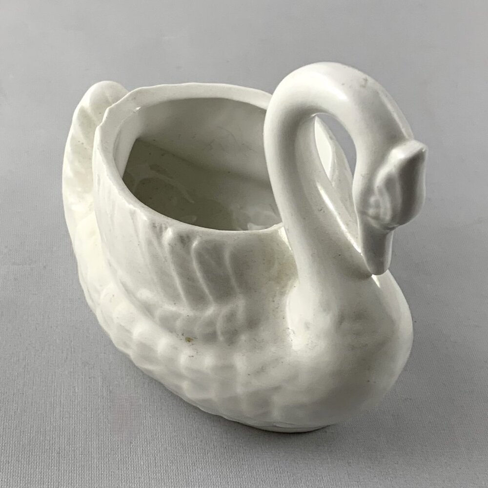 Vintage White Ceramic Swan Planter Figurine, Ideal for Succulents & Trinkets